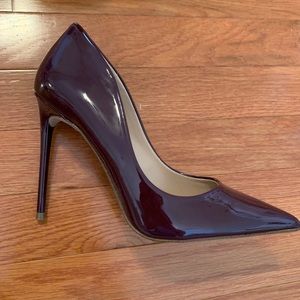 Steve Madden Plum pumps never been worn size 7